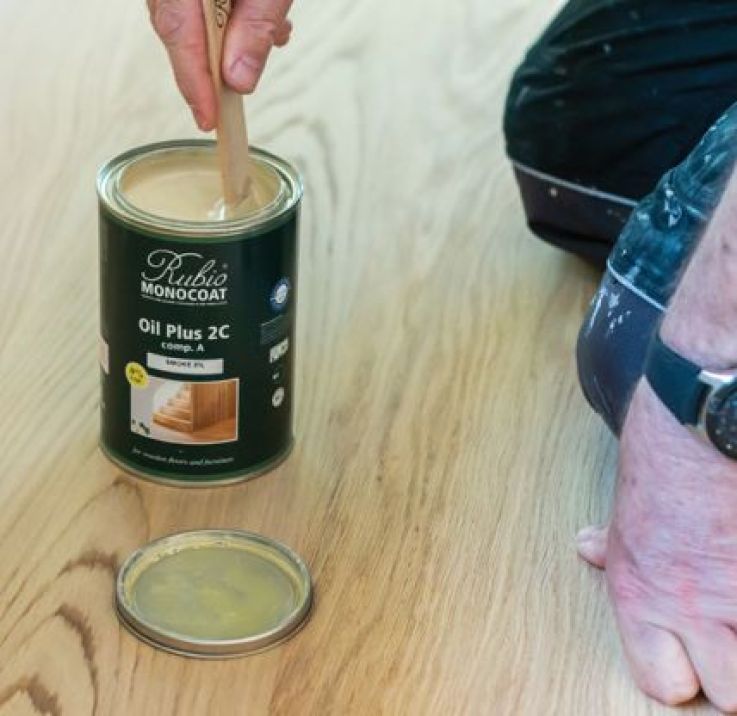 Il nostro olio per legno brevettato Il nostro olio per legno brevettato